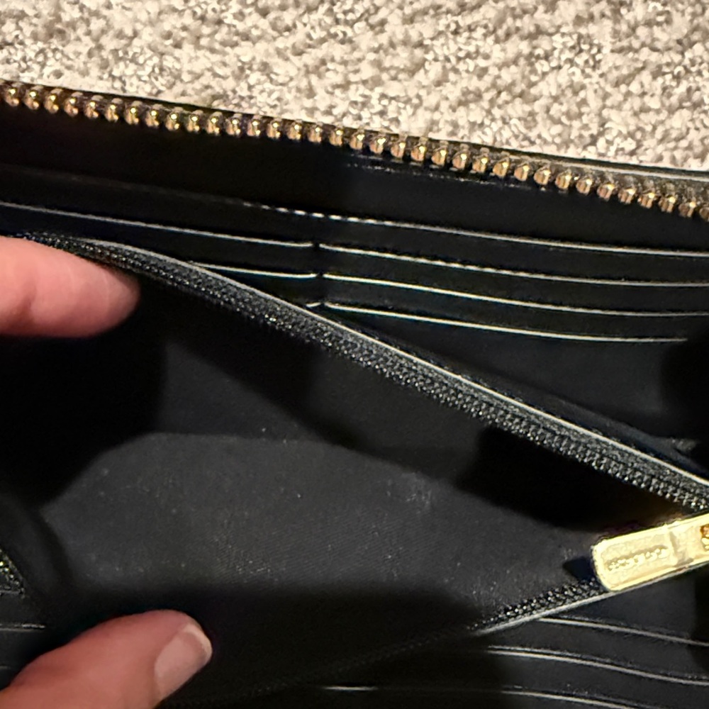 Coach Black Embossed Leather Wallet - Picture 3 of 4